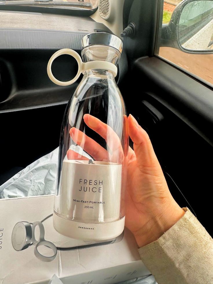 Portable Rechargeable Juicer Bottle 420ml – Fresh Juice On the Go